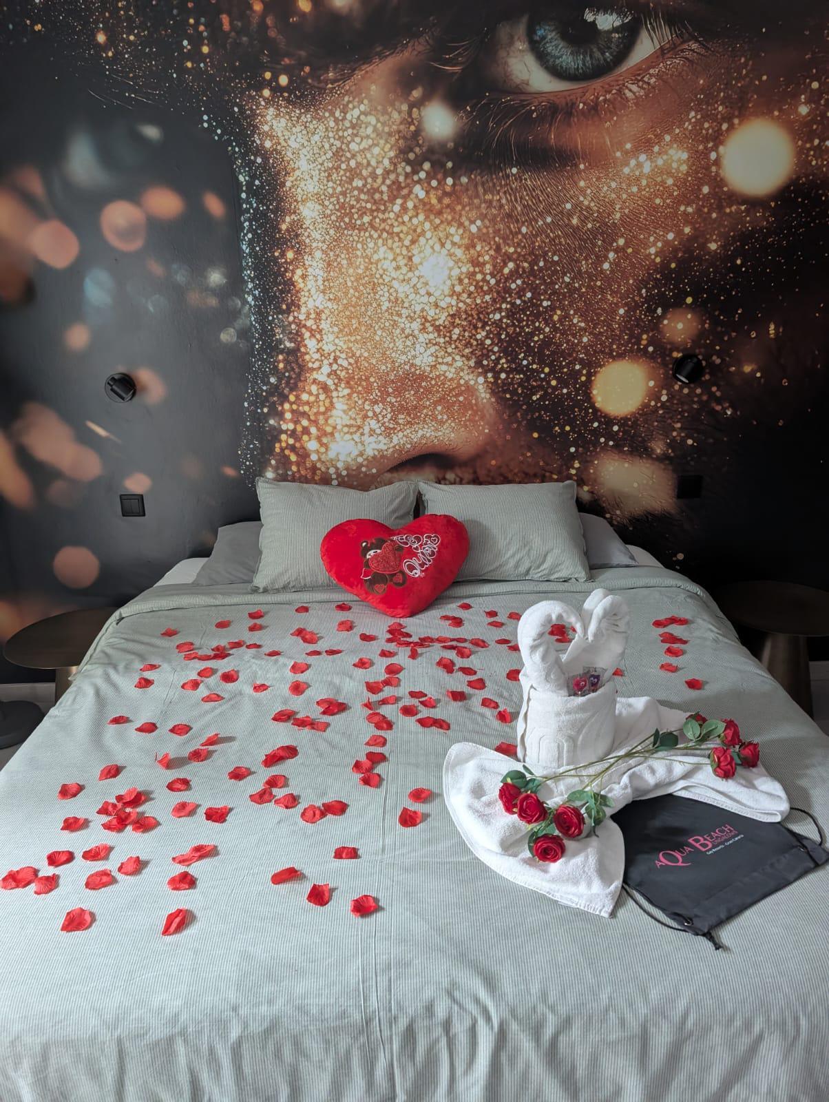 Aqua Beach Bungalows Aqua Beach Bungalows