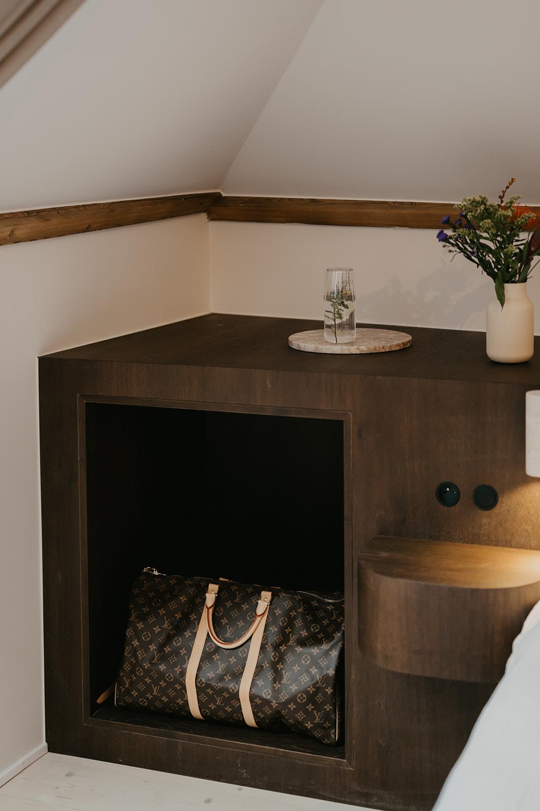 B&B Isidore