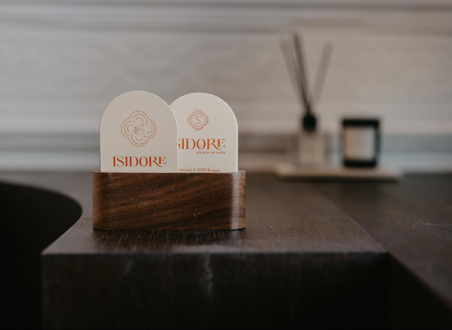 B&B Isidore