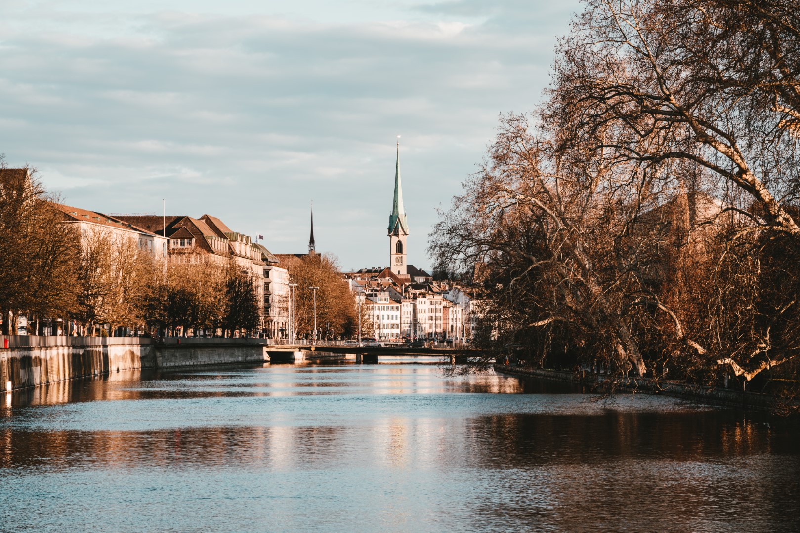 ZURICH WEB
