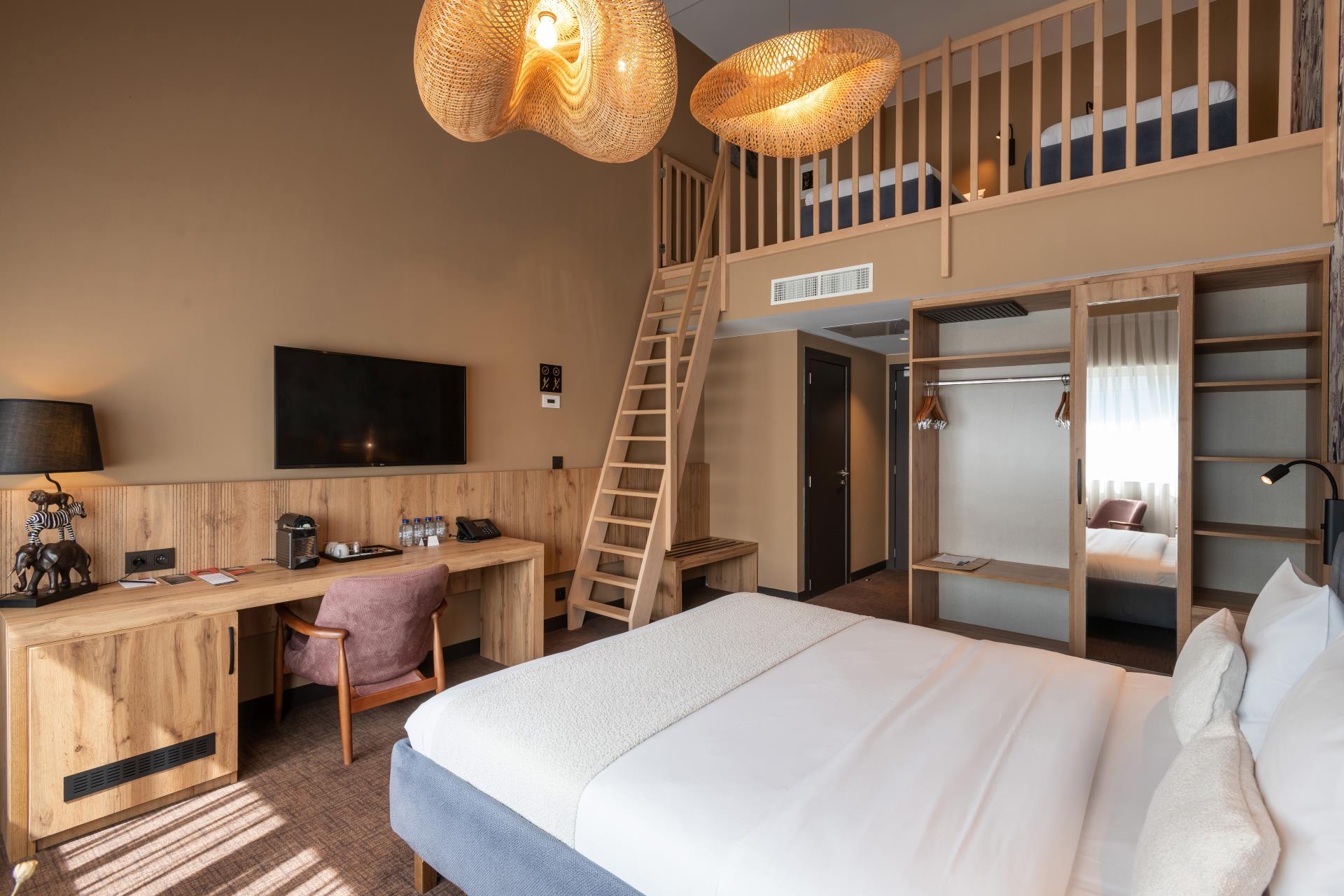 Hotel le 830 