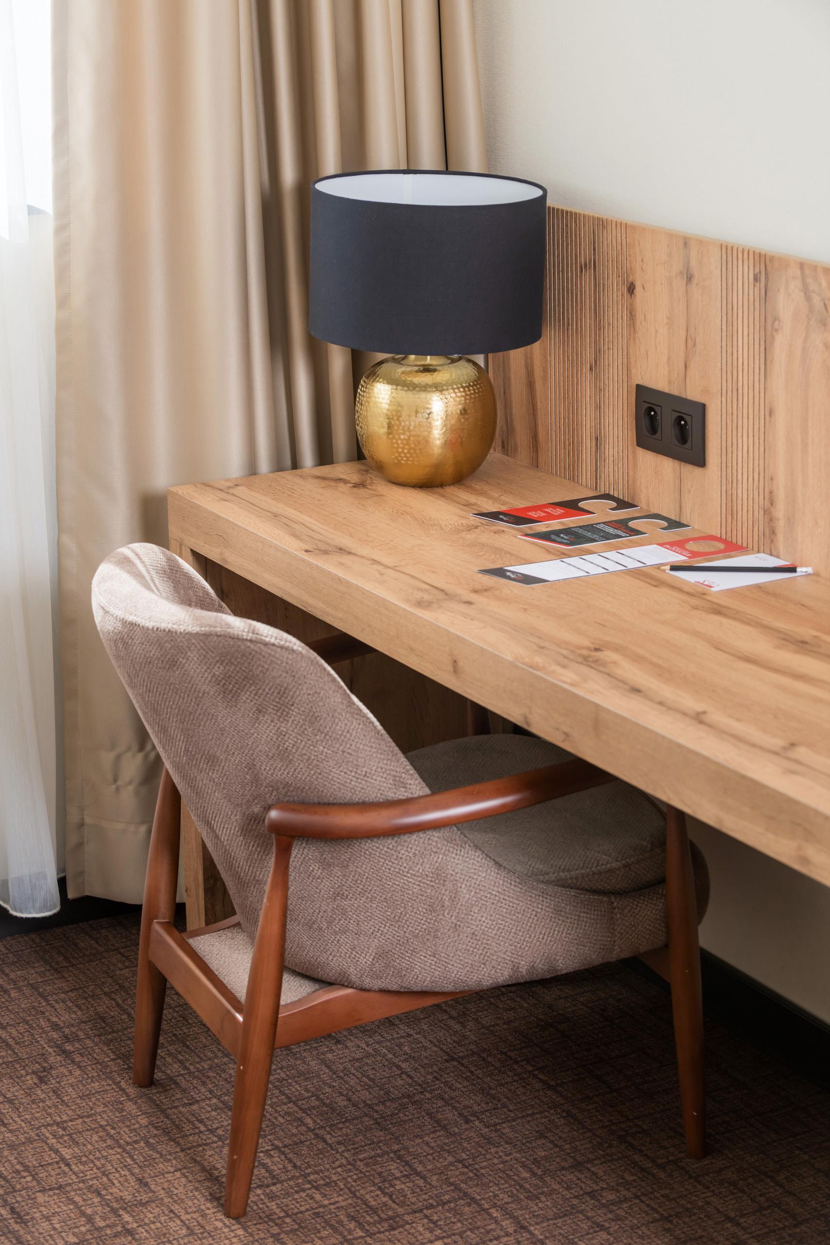 Hotel le 830 