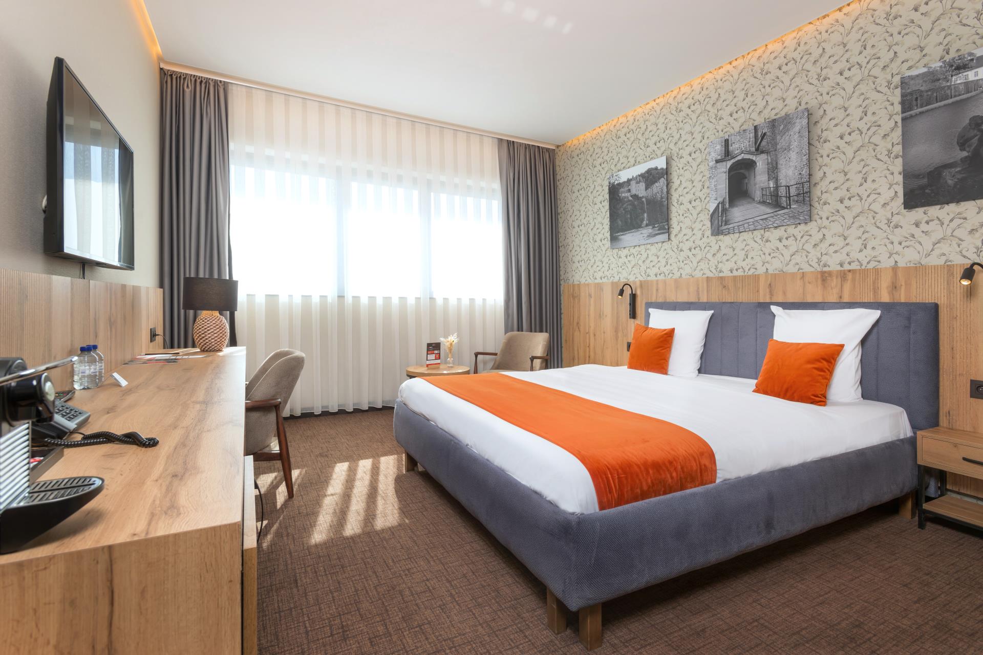 Hotel le 830 