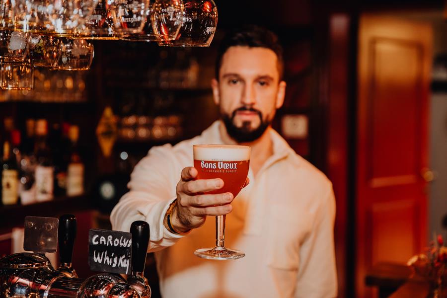 Bar Rose Red Cordoeanier Brugge